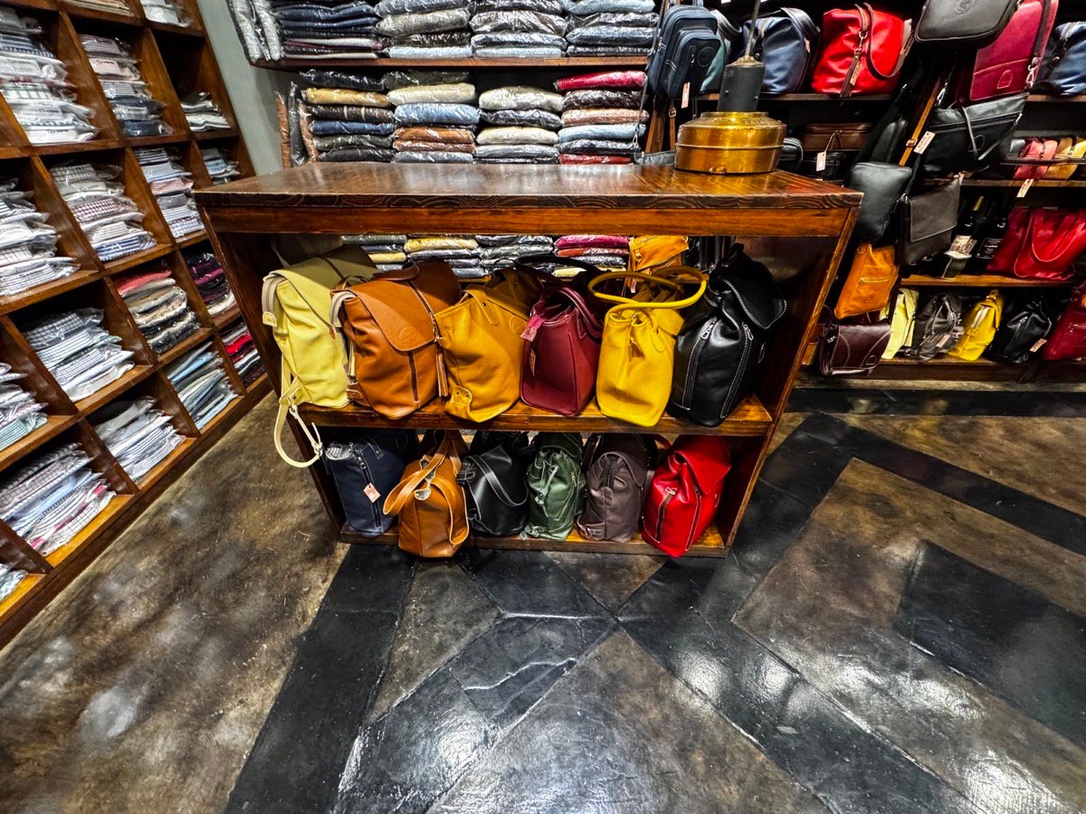 Bolsos mochila y varios — Aranduroga Posadas